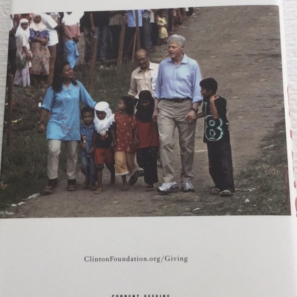 Giving by Bill Clinton Hardcover Book like new - Picture 6 of 7